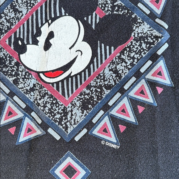 True Vintage Disney Mickey Sweater - Picture 10 of 14